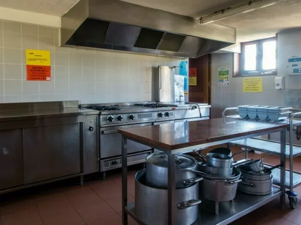 la cuisine, le chauffe plat, la cuisinière