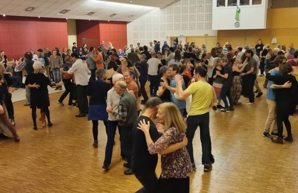 Salle du Marais à Branges - Bal de printemps à la Salle du Marais à Branges